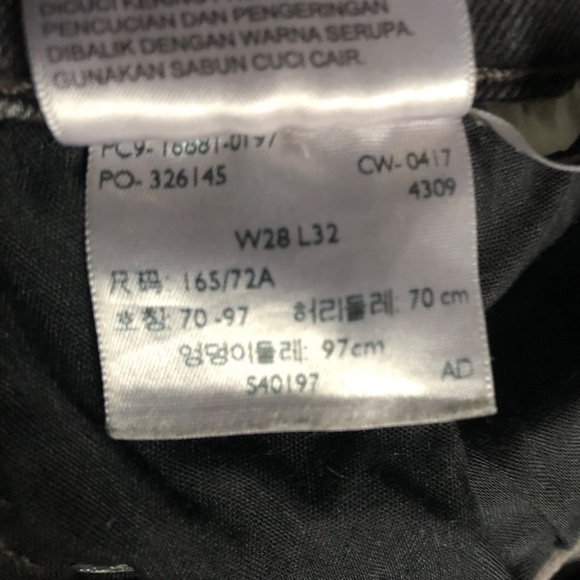 Levi’s 711 Skinny Size 28 Charcoal Color Jeans - Picture 12 of 14